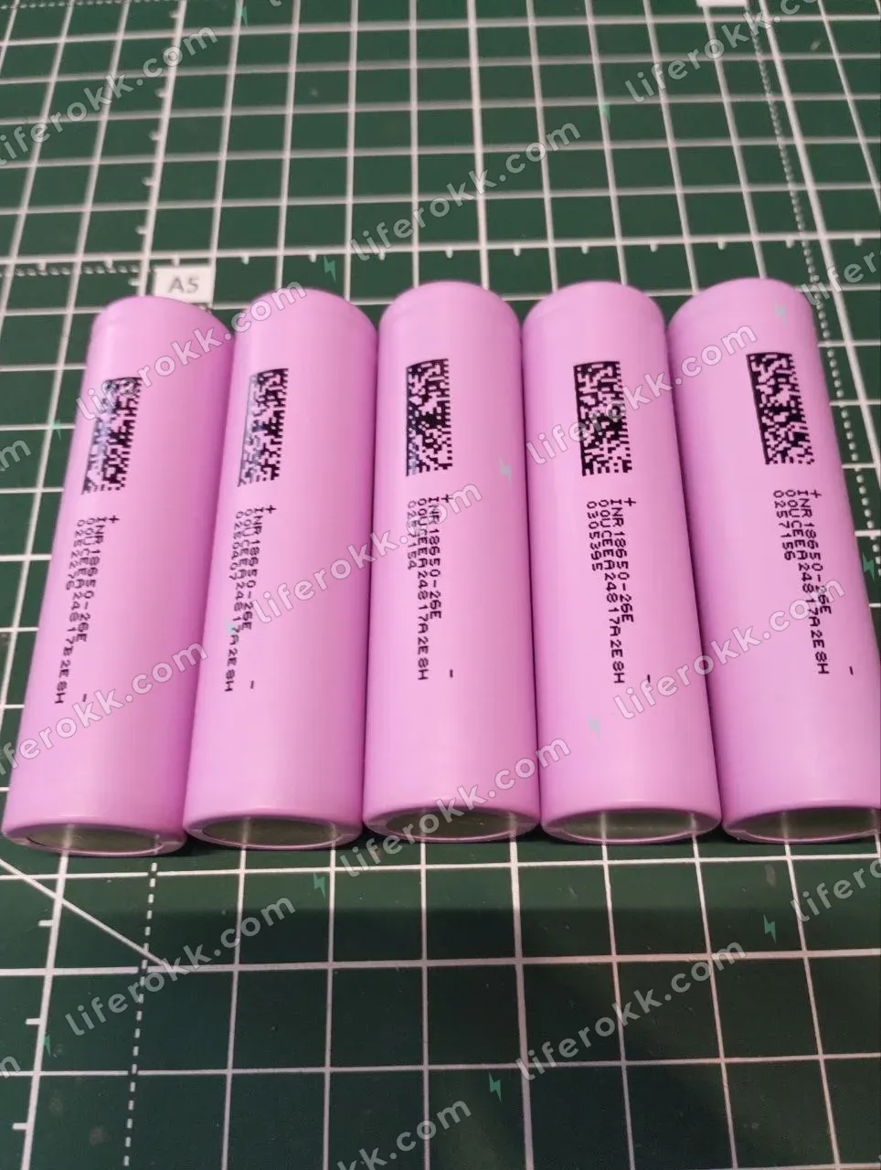 DMEGC 26e